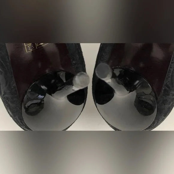 GUCCI Velvet Suede D'orsay Pointed Toe 3.5" Midi Pumps Heels Black Designer 38.5 - Picture 10 of 10